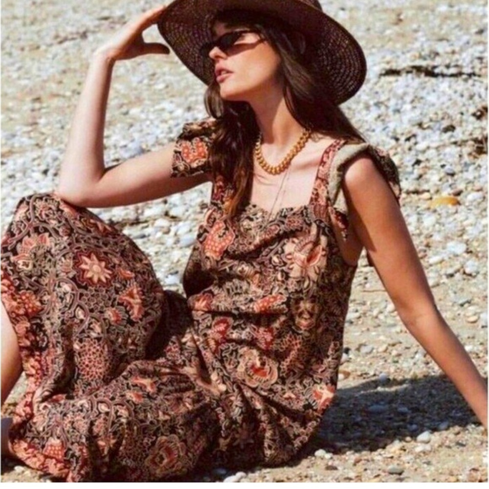 Anthropologie Love The Label Love Sam floral maxi Dress Sz S